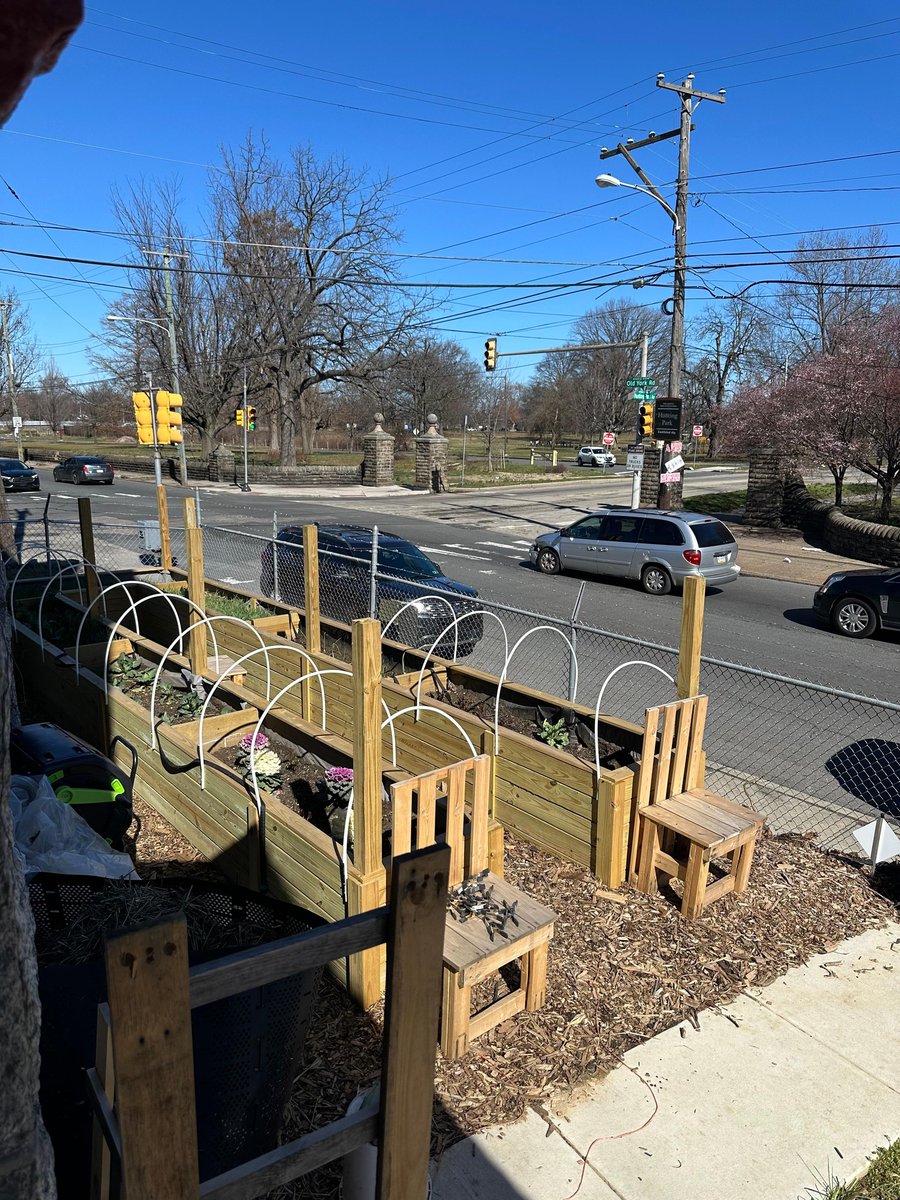 No better way to celebrate the first day of #Spring then in our beautiful urban garden at the House of Hope. We are #grateful to Ordinarie Heroes and all of our partners for the love they continue to pour into #Philadelphia.