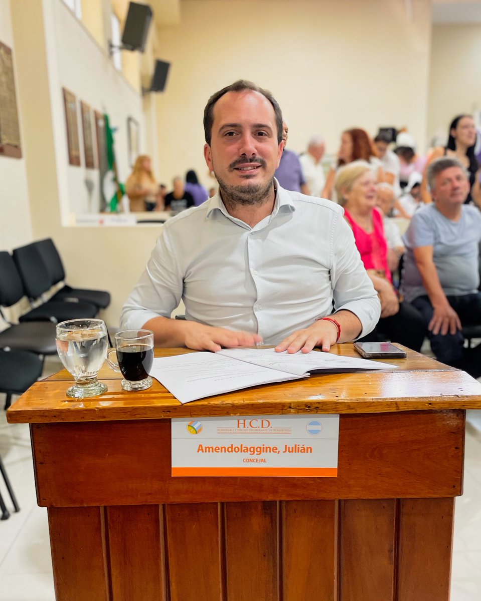 Una nueva etapa desde lo personal, ahora integrando el bloque de La Libertad Avanza en el HCD. Estoy convencido de que es momento de acompañar el rumbo económico del presidente <a href="/JMilei/">Javier Milei</a> y el esfuerzo que su equipo viene llevando adelante en la Provincia <a href="/dievalen/">Diego Valenzuela</a> <a href="/SPareja_/">Sebastián Pareja</a>