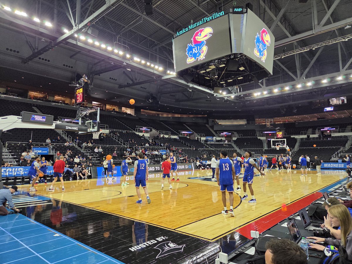 RobCarolla's tweet image. Once again have the privilege of working one of the great sporting events ... #MarchMadness ... and never take it for granted. My 28th - some years on multiple levels - but it is always great to see games and more importantly the professional acquaintances that are now friends!
