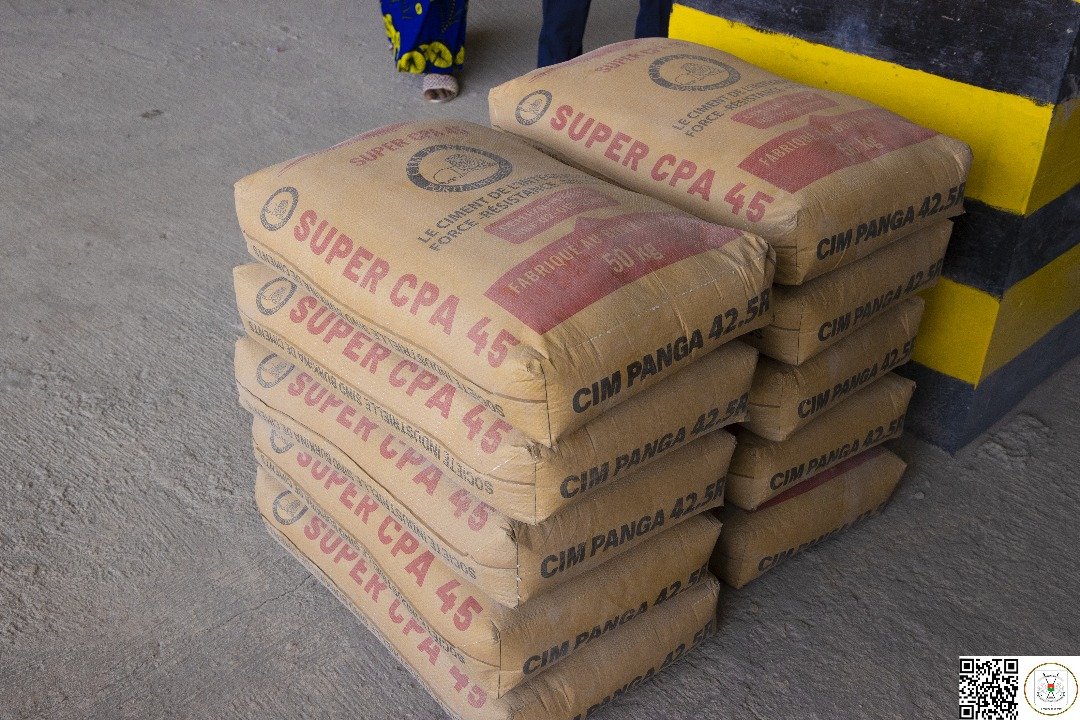 C'est avec une légitime fierté que j'ai inauguré, ce jour 20 mars 2025, à Laongo dans la commune de Ziniaré, région du Plateau-Central, la cimenterie de la Société Industrielle Sino Burkina de Ciments SA (CISINOB SA). 
D'une capacité de production de 2000 tonnes par jour, elle