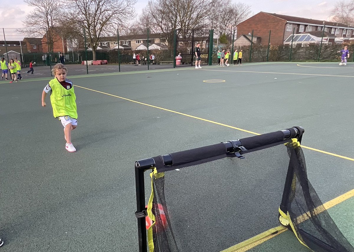 Coton Green Primary School (ATLP) (@greencoton) on Twitter photo Thank you to the coaches from <a href="/cotongreenfc/">Coton Green FC</a> for running a girlsβ football taster session after school today! The children enjoyed the opportunity to practice dribbling, passing and shooting as well as an opportunity to use these skills in a game situation. Well done girls! β½οΈ Thank you to the coaches from <a href="/cotongreenfc/">Coton Green FC</a> for running a girlsβ football taster session after school today! The children enjoyed the opportunity to practice dribbling, passing and shooting as well as an opportunity to use these skills in a game situation. Well done girls! β½οΈ