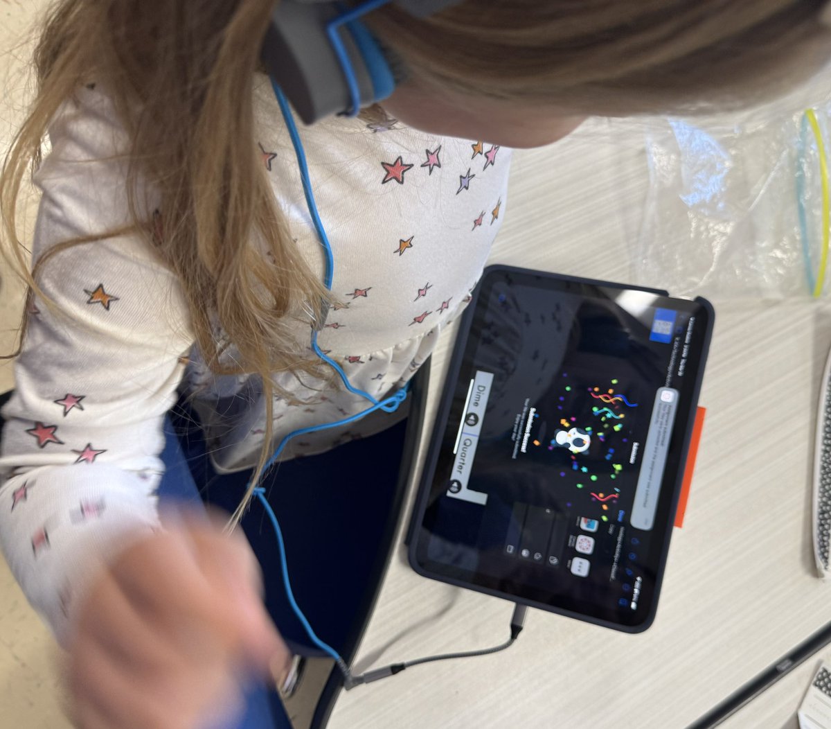 MrsEstes8's tweet image. Kinder @PolserES was SO excited to complete a Keynote coin sort and turn into Canvas to earn their confetti! 🎉 #MathinLisd #DigitalLisd