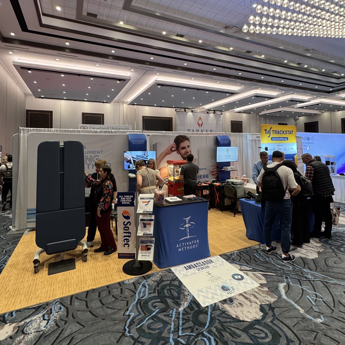 activatormethod's tweet photo. Day 1 at Parker Vegas! Stop by for an adjustment! #ParkerVegas #parkerseminar https://t.co/SW3xRLAwkz