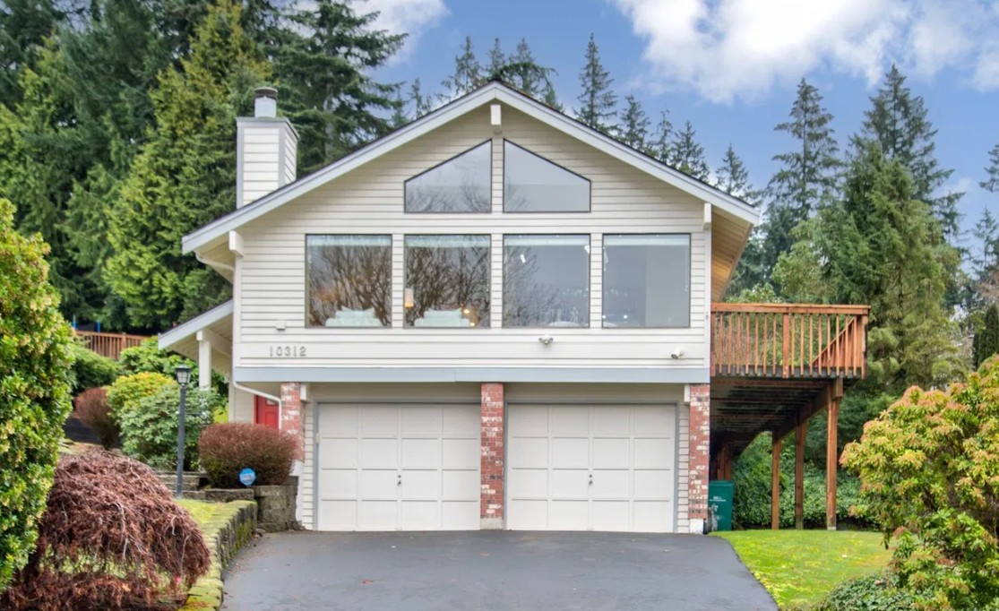 Sold! 10312 112th Ct NE ~ $1,470,000 ~ Congratulations to all parties! horizonnw.com/idx/listing/WA…