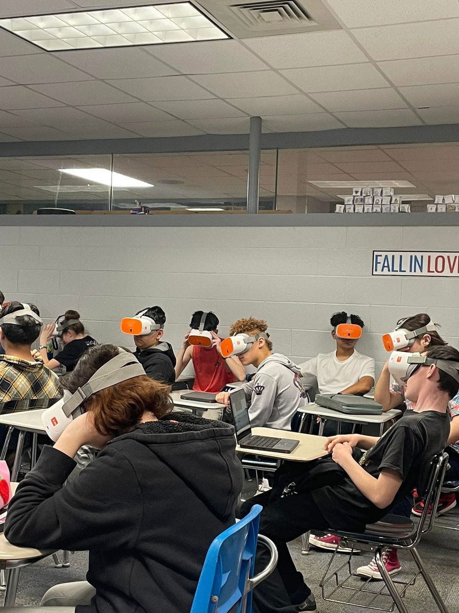 Nicole_Nelson tweet media