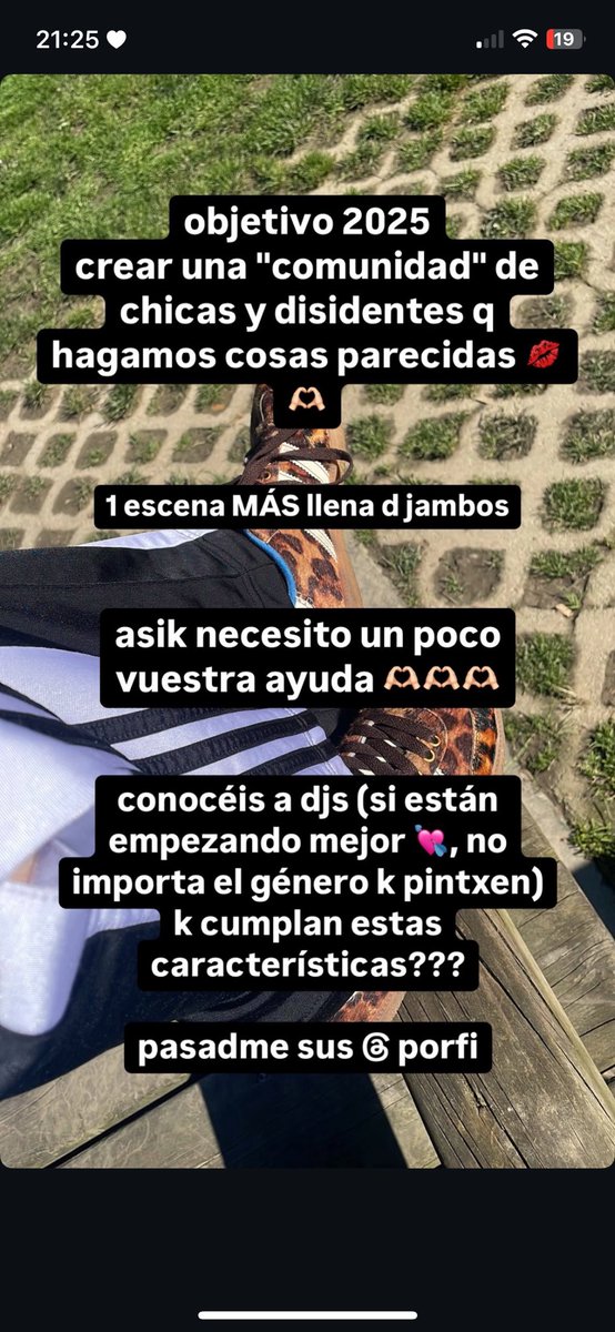 iratifm's tweet photo. ncesito vuestra ayuda <3 https://t.co/qIUZMssPpf