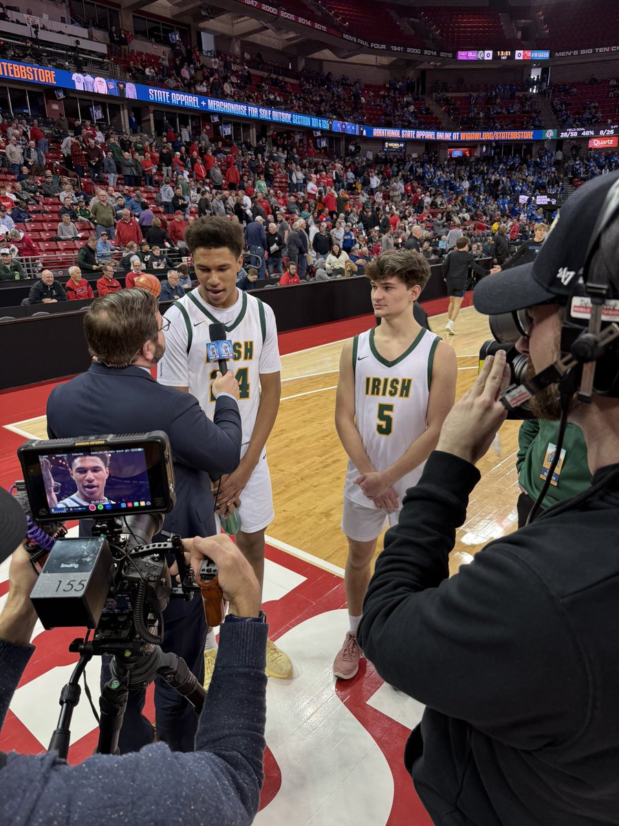 wiaawistate's tweet photo. Freedom’s Drew Kortz and Donovan Davis led Freedom with 27 points each in their 66-32 win over Elk Mound. 

Donovan recorded a double-double with 10 rebounds. #wiaabb @fhsirish @FreedomBoysBB https://t.co/0ZRZu49s7n