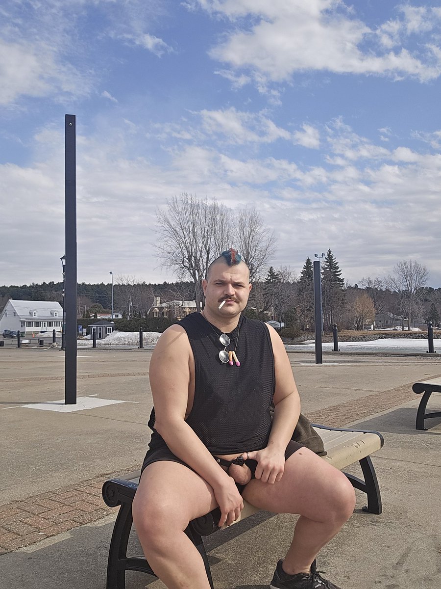 Summer at the gates

Oka beach everyday in a few weeks!