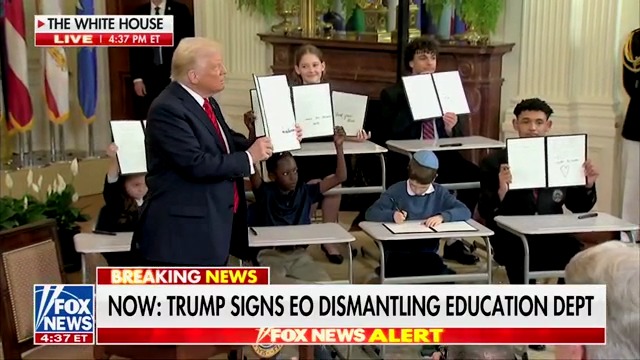 TrumpWarRoom tweet picture
