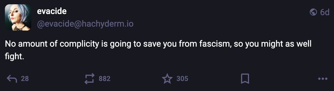LundukeJournal's tweet image. Director of The Electronic Frontier Foundation (@EFF):
- Advising people how to hide their identity while vandalizing @Tesla cars.
- Advising people "critical of the US" on how to hide things while crossing the border.
- Also encouraging people to... "fight".