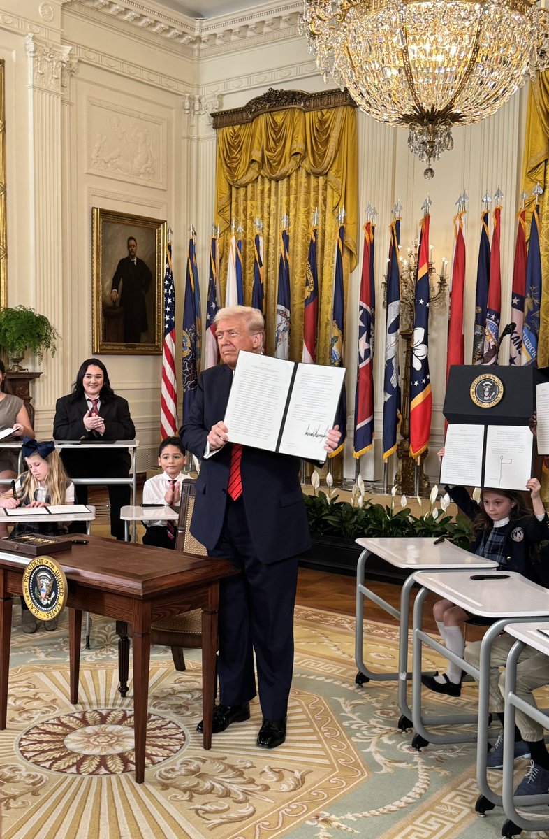 Governor Jeff Landry tweet media