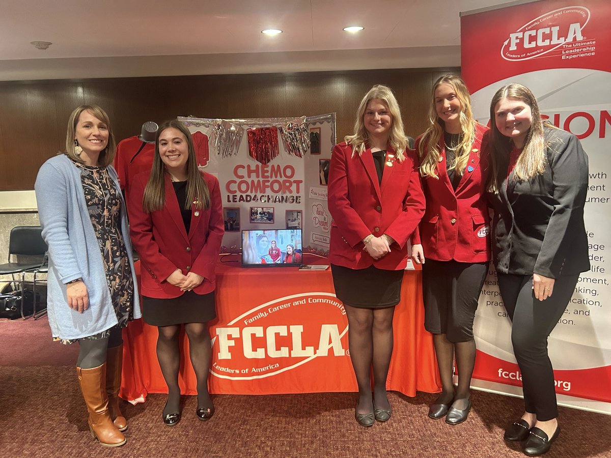 Lead4Change (@lead4changeorg) on Twitter photo Tuesday night in Washington, DC with L4C Fellow and <a href="/NationalFCCLA/">National FCCLA®</a> Adviser Jamisen Henley and her incredible students at the ACTE NPS Congressional Reception! 💼✨
Hosted in the Senate Building, this event spotlighted major CTSOs—and FCCLA invited Jamisen’s students to present Tuesday night in Washington, DC with L4C Fellow and <a href="/NationalFCCLA/">National FCCLA®</a> Adviser Jamisen Henley and her incredible students at the ACTE NPS Congressional Reception! 💼✨
Hosted in the Senate Building, this event spotlighted major CTSOs—and FCCLA invited Jamisen’s students to present