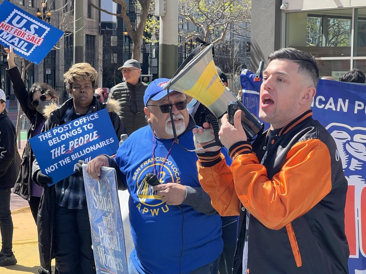 UESF is proud to stand with the American Postal Workers Union during their nationwide day of action and say, “Hands Off Our Public Postal Service!"  #usmailnotforsale