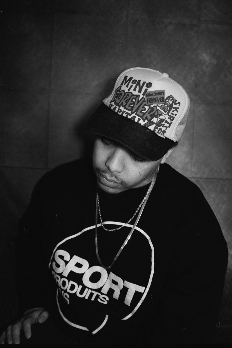 yashflee's tweet image. 