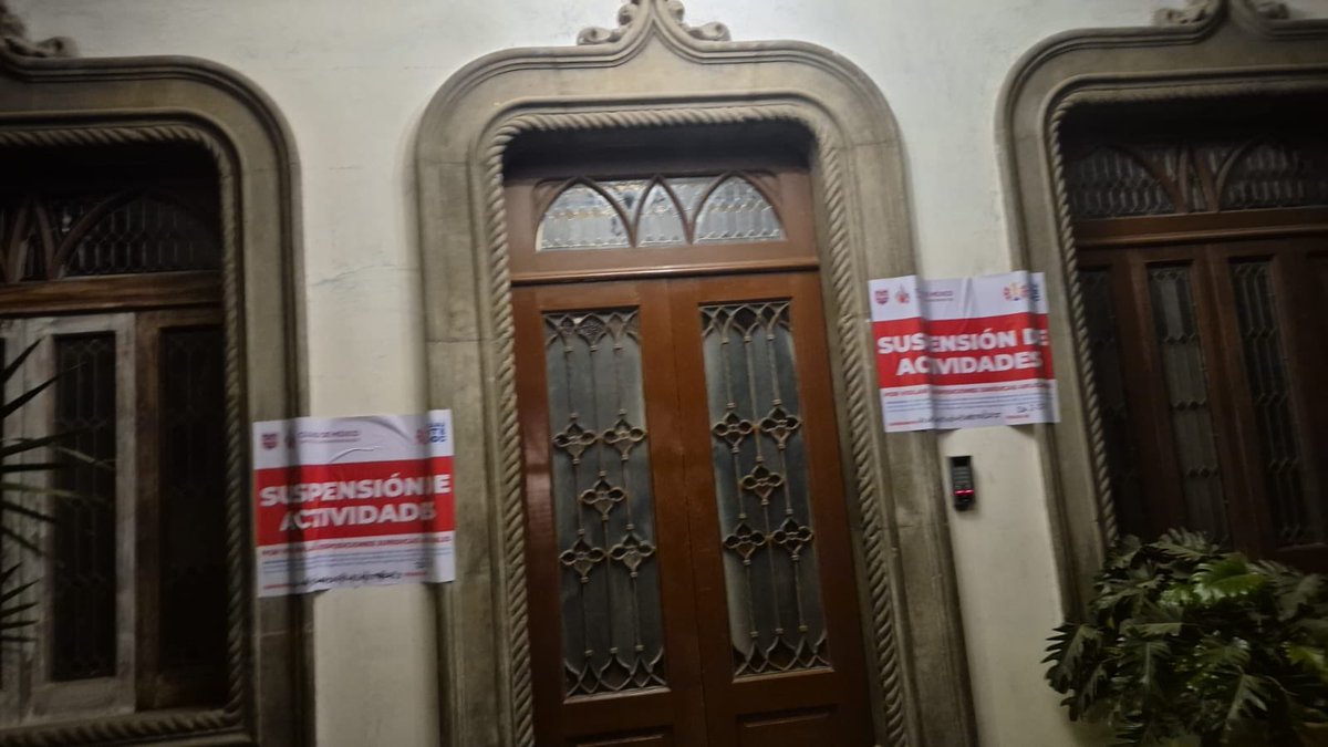 ReporterCondesa's tweet image. Siempre agradeciendo la tan amable y expedita atención de la alcaldesa .@AlessandraRdlv .@erikayazminrg .@quetzal_cm mandaron apoyo y suspendieron el evento. Muchas gracias!!!!!
#gracias #secumplió #confiamos #parati