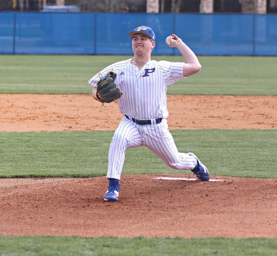 2 phenomenal pitching performances today: 
Gm 1 vs PV- <a href="/CarsonClev46543/">Carson Cleveland</a> gets 1st Varsity win going 5IP, 1ER, 4K, 3H, 1BB
Gm2 vs WB-
<a href="/brodie_homesley/">Brodie Homesley</a> with an absolute 💎going 7IP, 0R, 11K, 4H, 0BB 70 Strikes out of 90 pitches 👀