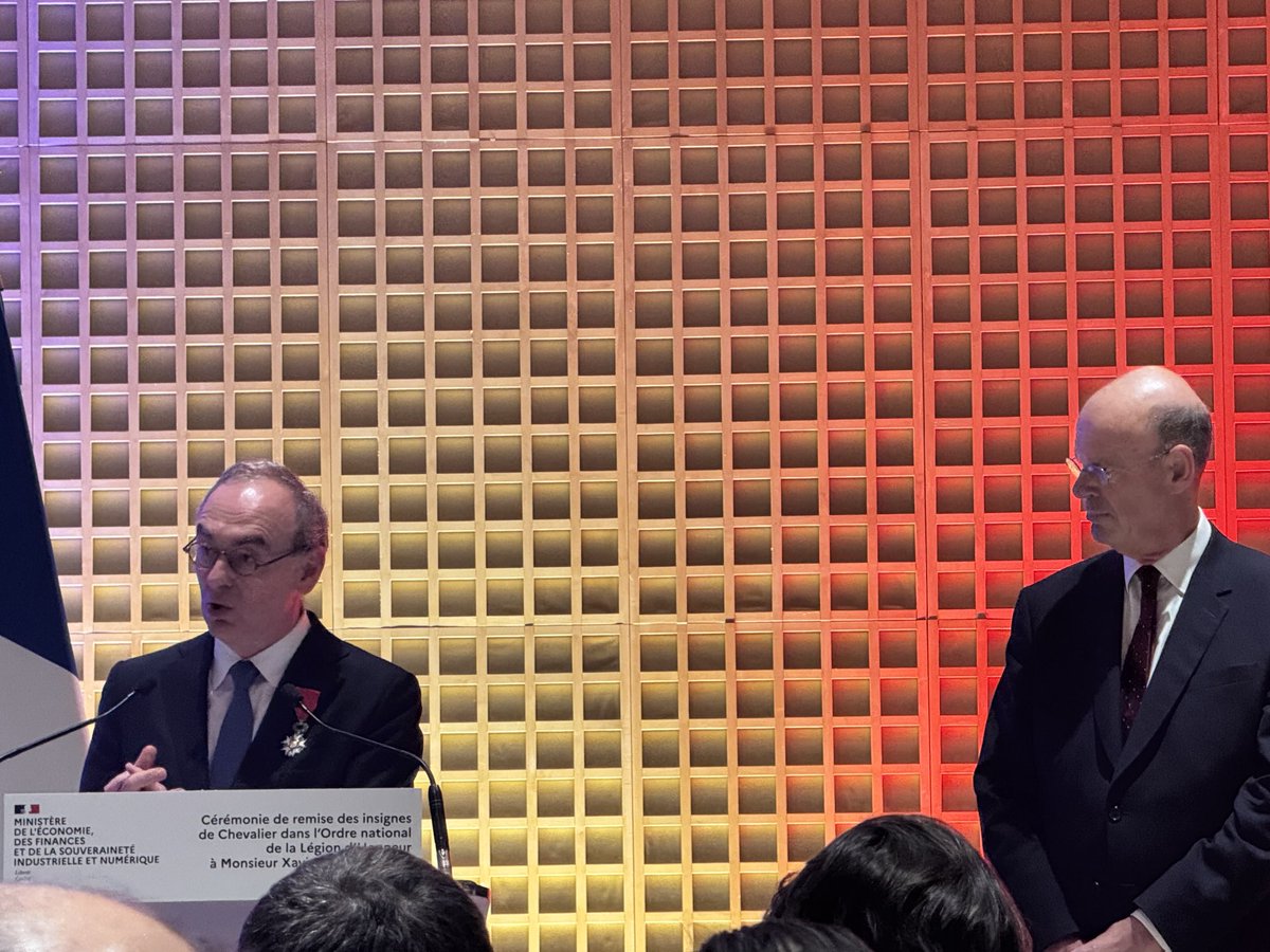 Pierre Coppey (@pierrecoppey) on Twitter photo Hommage mérité de la République à son excellent serviteur Xavier Piechaczyk chevalier de la Légion d’honneur. 👏🏼👏🏼👏🏼 Hommage mérité de la République à son excellent serviteur Xavier Piechaczyk chevalier de la Légion d’honneur. 👏🏼👏🏼👏🏼