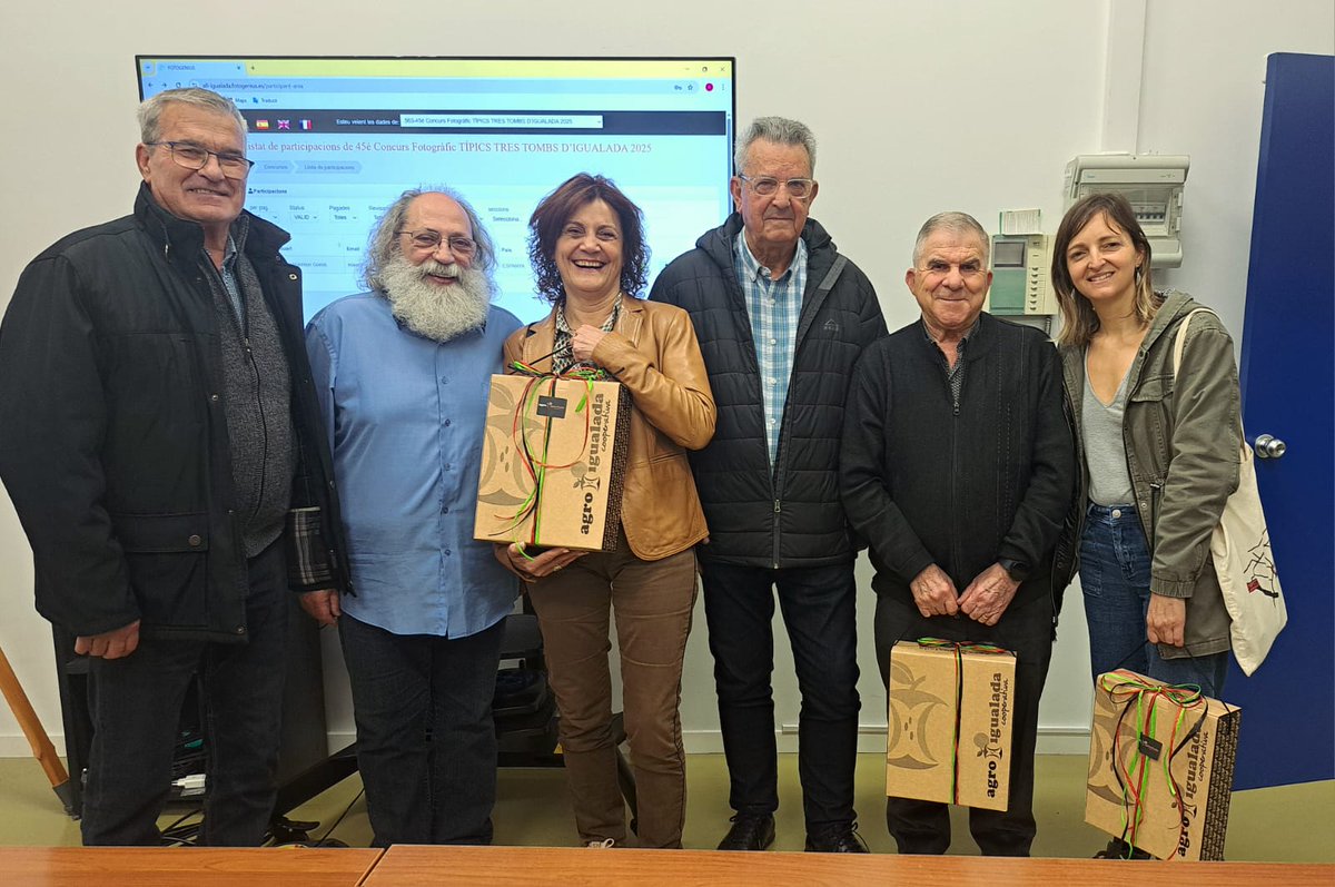 El dissabte 8 de març va tenir lloc el veredicte del 45è Concurs de Fotografia. El jurat foren la Carme Massanes, la Iris Muñoz i el Miquel Estrada, molt agraïts a ells i a l'AFI per la organització.

L'entrega de premis serà el 10 de maig a les 19h a la Sala Municipal d’Igualada