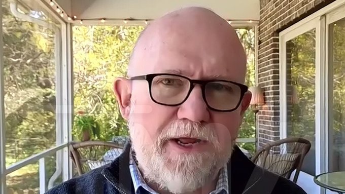 Wow. Elmo suspended <a href="/TheRickWilson/">Rick Wilson</a> with his 1.5 million followers,... because his delicate fee-fees got hurt when Wilson criticized his shitty cars.