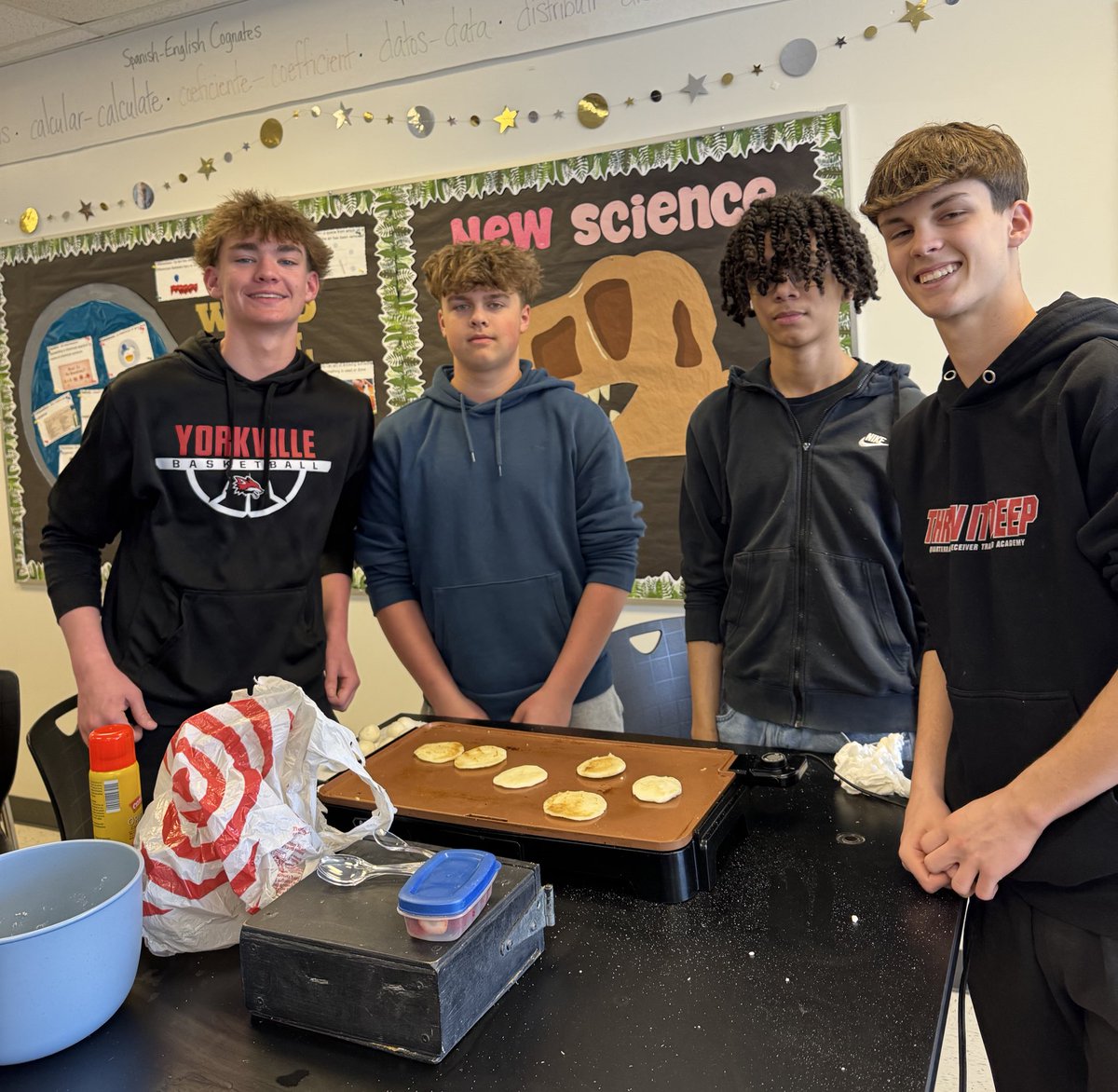 Annual arepas 🫓 lesson in Spanish 3. They were delicious!🇻🇪🥣<a href="/115yhs/">Yorkville High School</a>