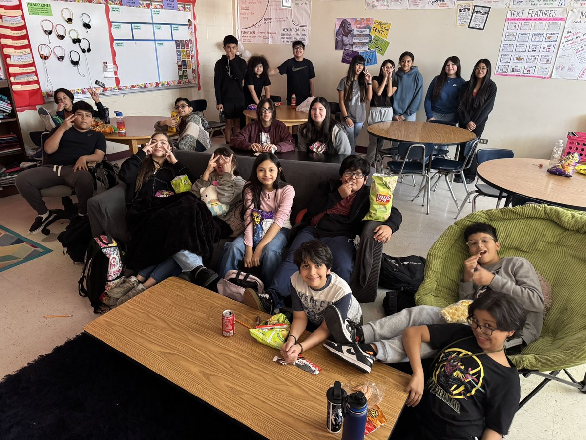 We’ve had a blast reading The Hunger Games over the last few weeks. So many are already getting copies of the next book so they can continue reading. CREATING READERS UP IN HERE! 🥰 Now, we’re watching the movie as a reward 🍿#LearnersAtWork #6thGradeELA