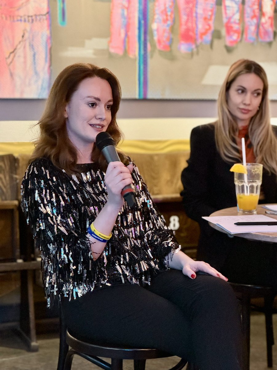 bertajarosova's tweet image. Great discussion tonight on the role of @NUKIB_CZ cyber attachés, pressing cyber threats & the future of cyber diplomacy organized by @mzvcr as part of their #WomenInDiplomacy initiative! Thanks for having us!
