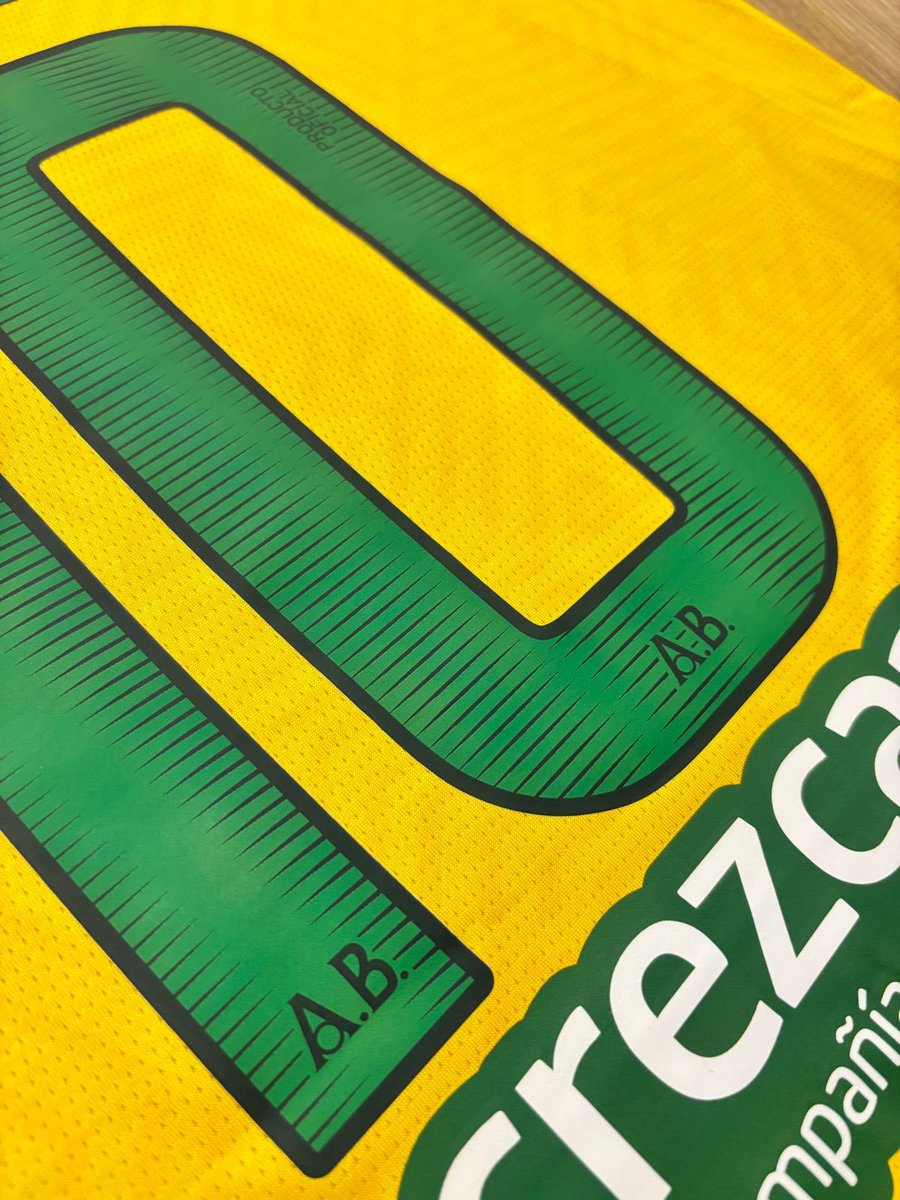 Chinismoo_'s tweet photo. SORTEOOOOO 🚨🚨🚨‼️

Junto a los parceros de La utileria de cancha les traemos el sorteo de la camiseta del máximo ídolo FABIÁN HÉCTOR SAMBUEZA !!

Requisitos :

- Seguirme en Twitter 
- Seguir en Instagram a @ utileriadecancha 
- Dar Like y RT a este post.

Hasta el 3 de abril. https://t.co/Yt2UuhgfsY