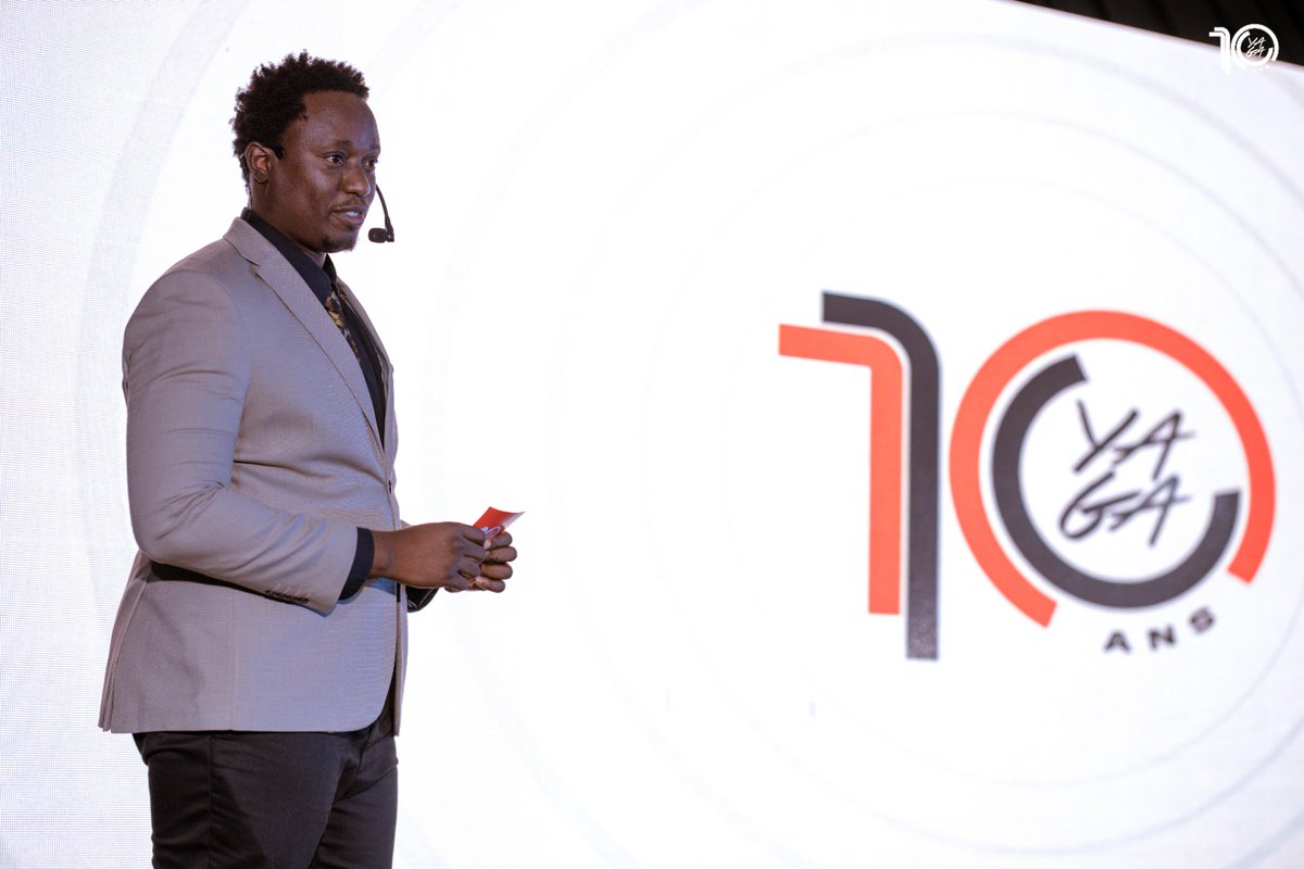 🏫 Yaga Academy : le bébé qui grandira bientôt 

 🎤 La grande annonce de la soirée a été faite par Armel Uwukunze, le Représentant légal d’Ajebudi. Il s’agit de la création de Yaga Academy, une école des métiers du numérique qui a pour ambition de former des jeunes capables de