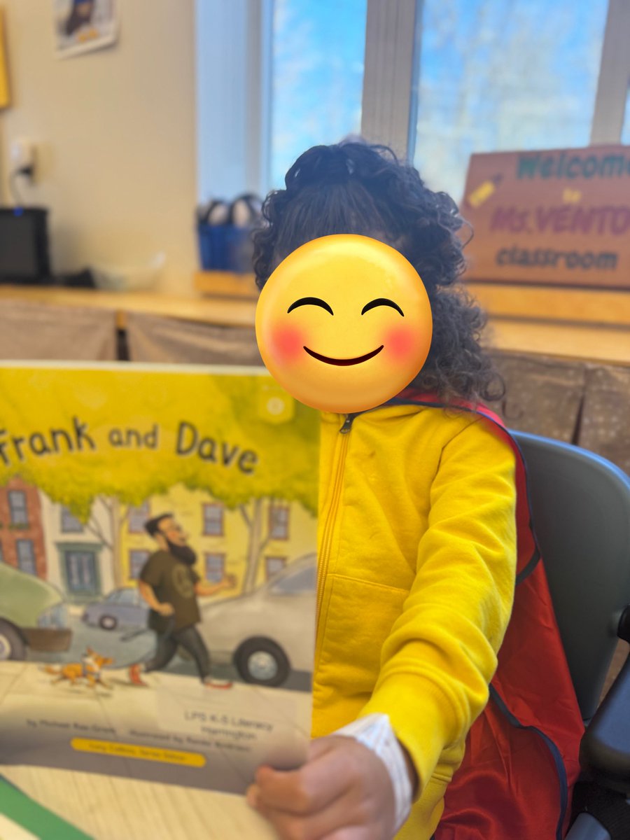 ms_vento12's tweet image. Super readers are enjoying their capes & masks while diving into JRR’s. Some friends are also reading choice books that they have book shopped for! @LPSLiteracyK5 @saracallejalit @HarringtonHAWKS 🦸🏽♂️🦸🏻♀️🦸🏼