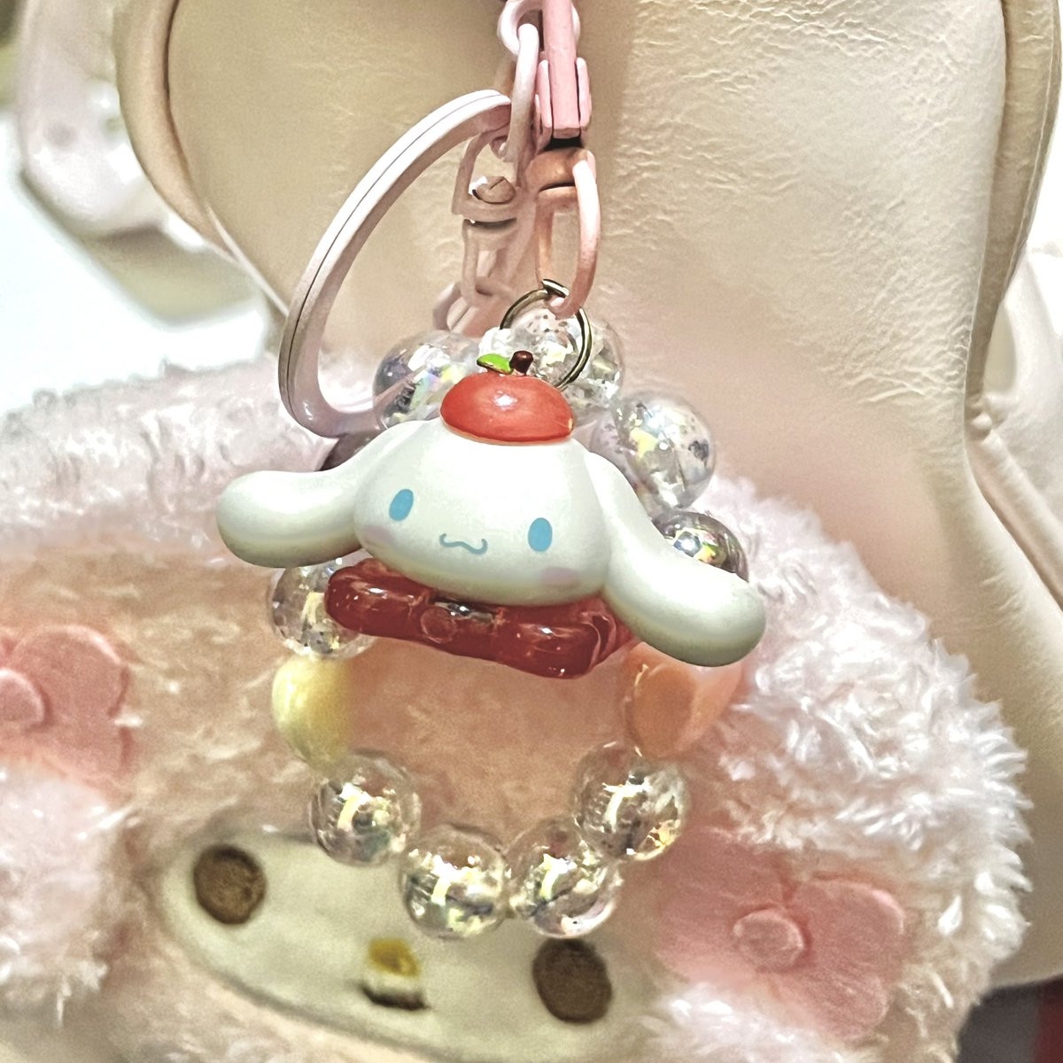 wts ganci keychain dari bb kacang ORI SANRIO ! ( cinnamoroll ) ada license ☝🏼

35k ajaaww

dom jkt, bisa oren 🎀