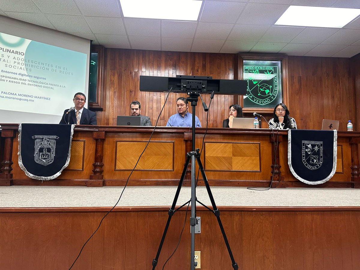 Siempre agradecido con mi casa de estudios <a href="/derecho_uaq/">Facultad de Derecho UAQ</a>, Justicia y Derecho espíritu de mi pueblo!