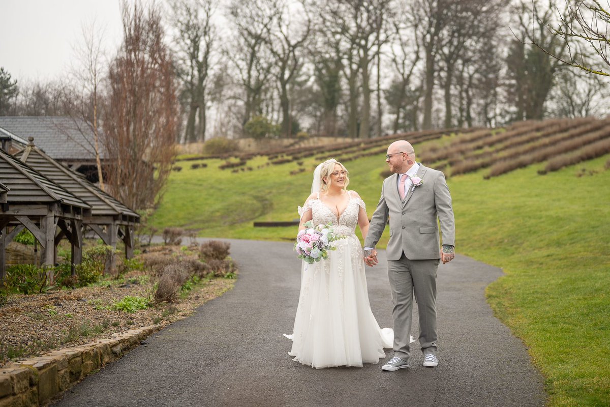 StewLaad tweet media