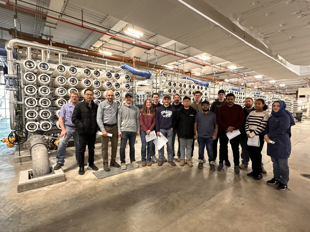 Exploring the journey of water from source to tap! First field trip with <a href="/UNDCEM/">UND College of Engineering & Mines</a> Civil Engineering undergraduate and graduate students to City of Fargo Water Treatment Plant!Special thanks to City of Fargo Water Treatment Plant staff and Qigang Chang and Jordan Grasser from <a href="/AE2S/">杉山將次</a>