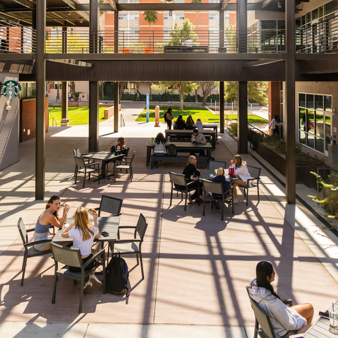 uazunions's tweet image. 🌸📚 Looking for the ultimate spring study spot? Global’s the place to chill, vibe, and eat! 🌿✨

#SpringVibes #StudyGoals #ChillAndGrind