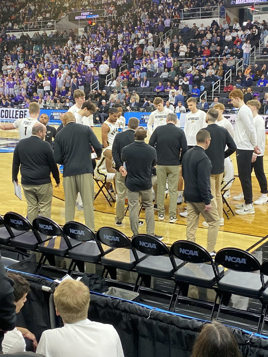 WalthamHoop's tweet image. Fun day! Thank you CJ Cox for giving our family a day!! Go Boilermakers! We truly appreciate you and our special connection!