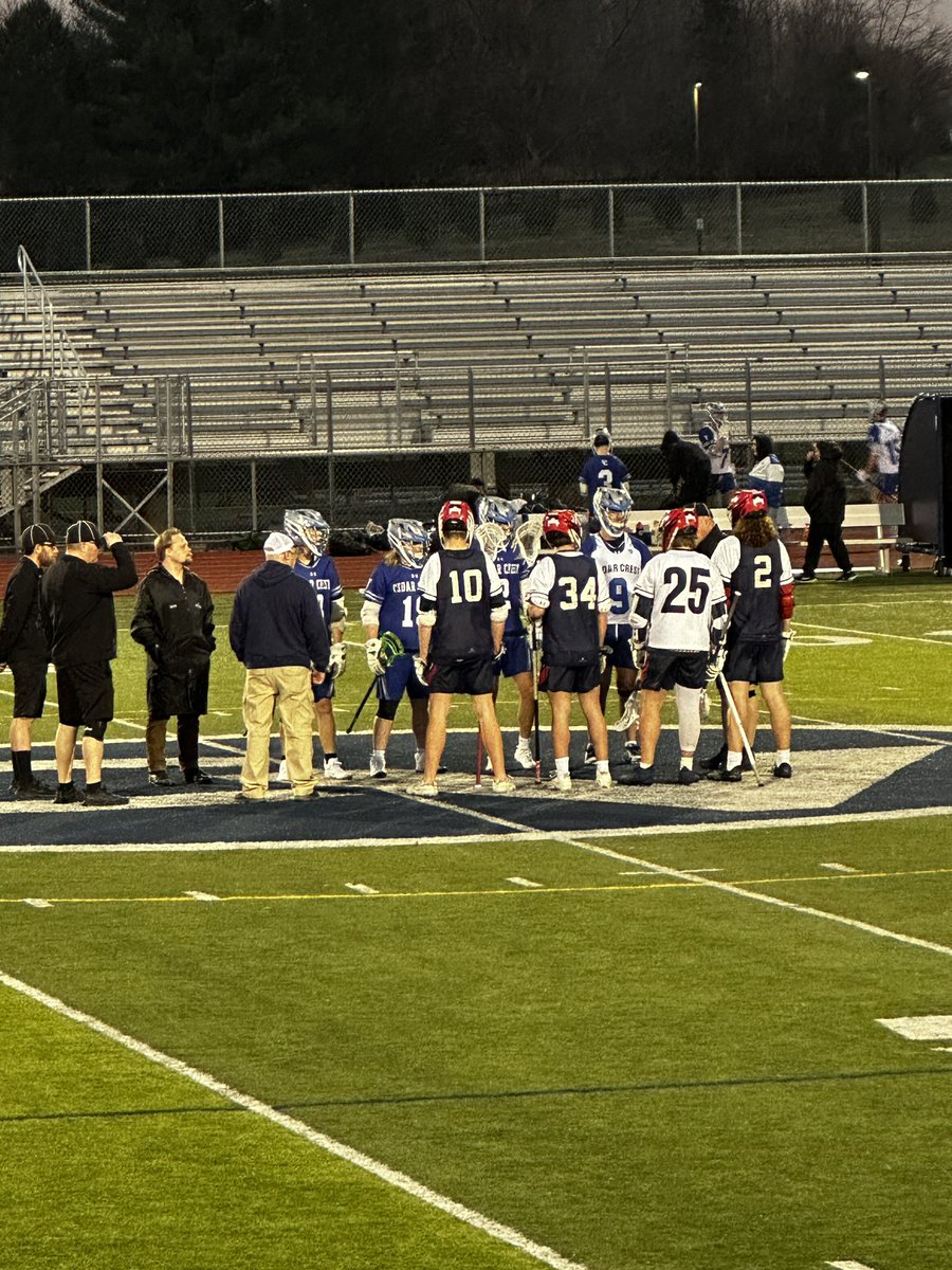 cvblx's tweet image. Game Time T-Minus 2 minutes …. Let’s go Buckskins..