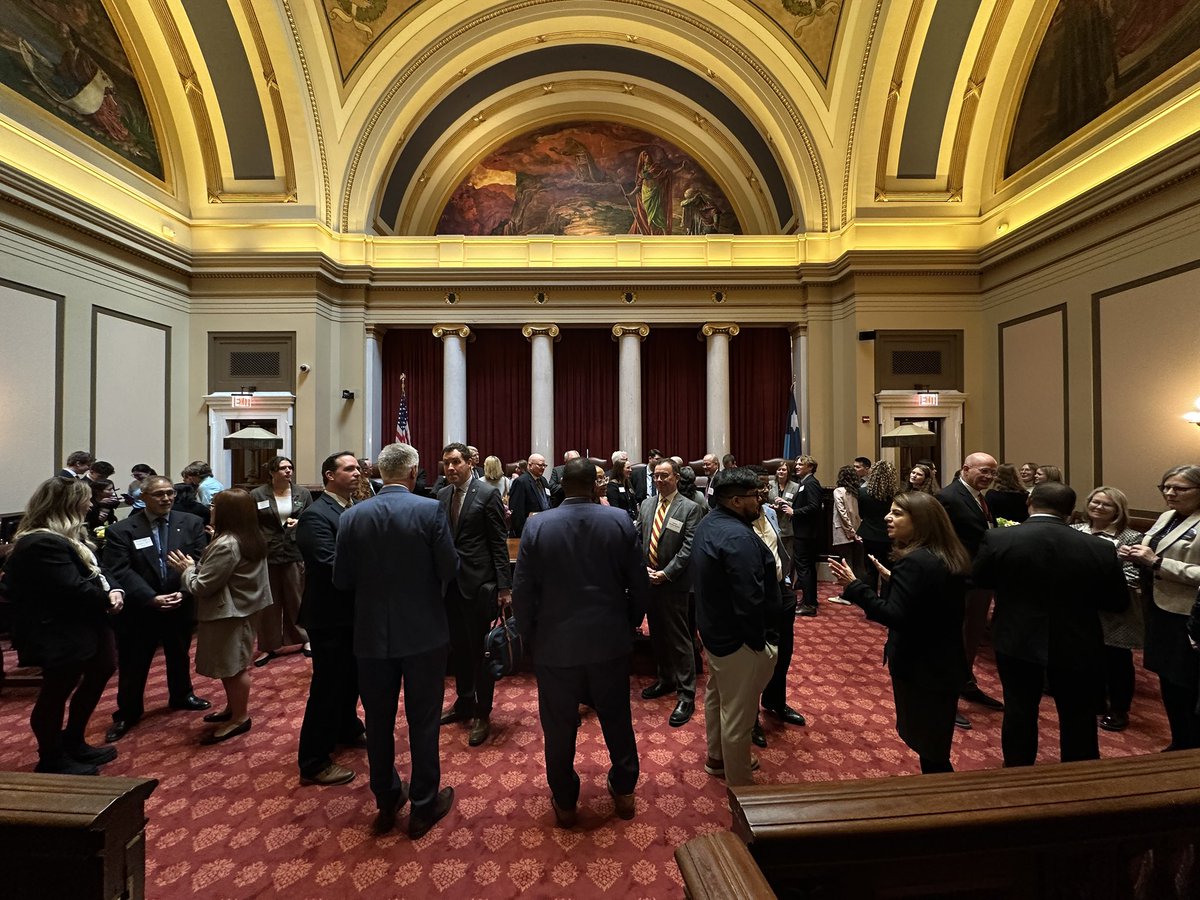 Lawmakers from both sides of the aisle joined MN Supreme Court Justices, Court of Appeals judges, &amp; district court judges for MN Justice Day in the historic State Capitol Courtroom today. 

The purpose of the annual event is to highlight the importance of access to justice.