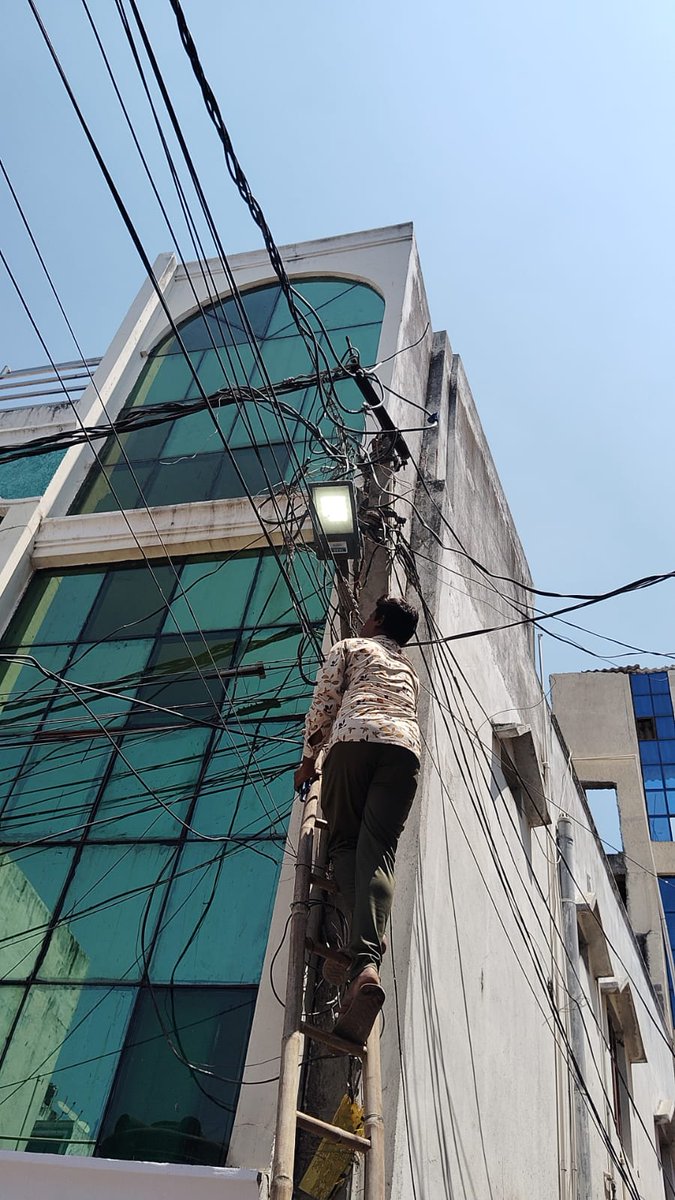 VasuDevan142707's tweet photo. @MeerArifAli3 @GHMCOnline @CommissionrGHMC Dear Citizen, 
Your complaint has been rectified please. https://t.co/cJ88a2pnbV