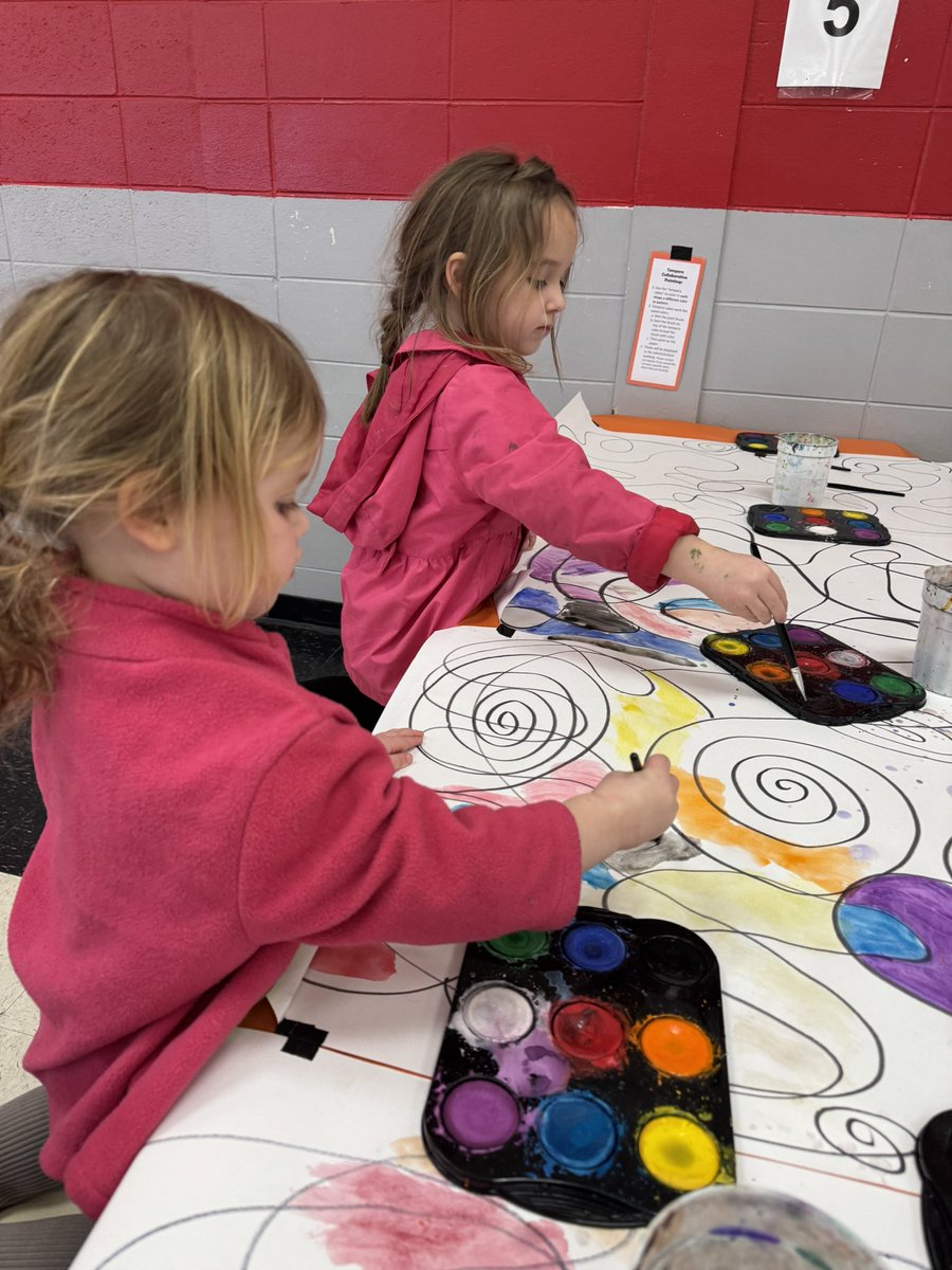 Mrs. Hutman tweet media