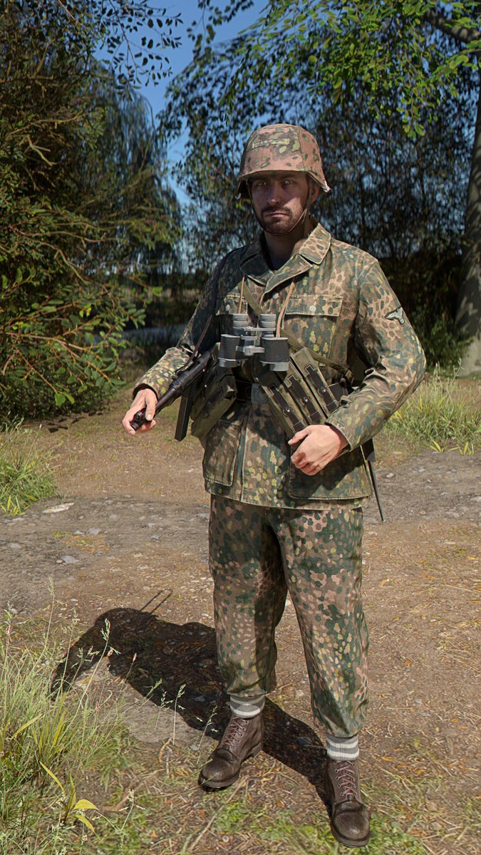 SS-Auflkärer of the 2. SS-Panzerdivision in Normandy, July 1944

Gmod and Photoshop