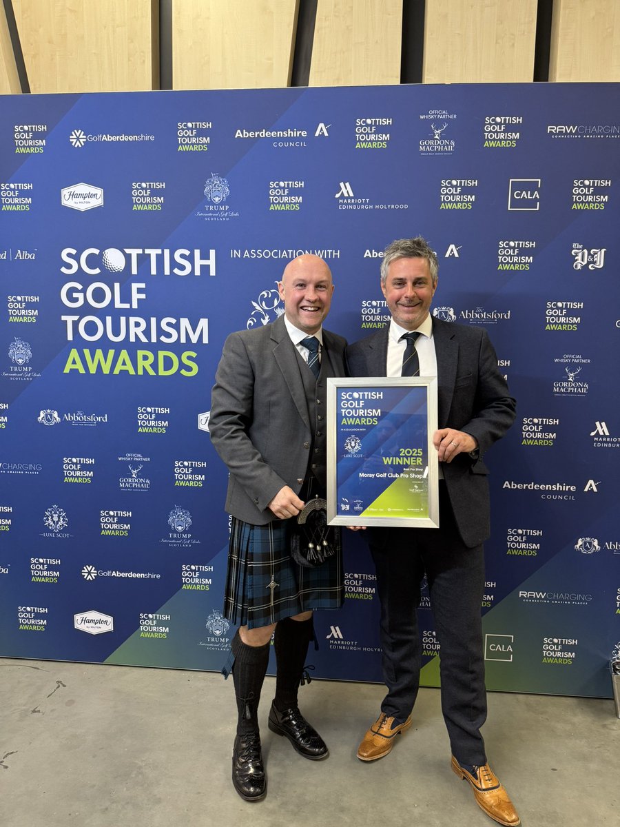 Moray Golf Club (@moraygc) on Twitter photo Best Pro Shop - Scottish Golf Tourism Awards ๐
Well done John, Derek, Alan and Rob!
#SGTW
<a href="/_SGTW/">Scottish Golf Tourism Week</a> Best Pro Shop - Scottish Golf Tourism Awards ๐
Well done John, Derek, Alan and Rob!
#SGTW
<a href="/_SGTW/">Scottish Golf Tourism Week</a>