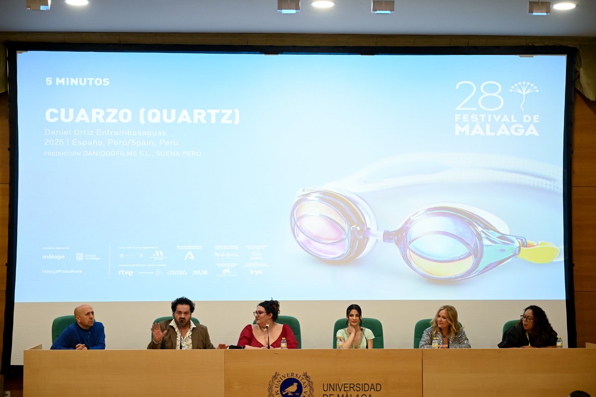 festivalmalaga's tweet photo. 🔴En la sección #5minutos del #28FestivalMálaga se ha presentado 'Cuarzo', de Daniel Ortiz Entrambasaguas, una producción española peruana en formato de largometraje documental que nos muestra las distintas formas de vivir después de haber sufrido abuso en la infancia. https://t.co/NIh3gC4gBw