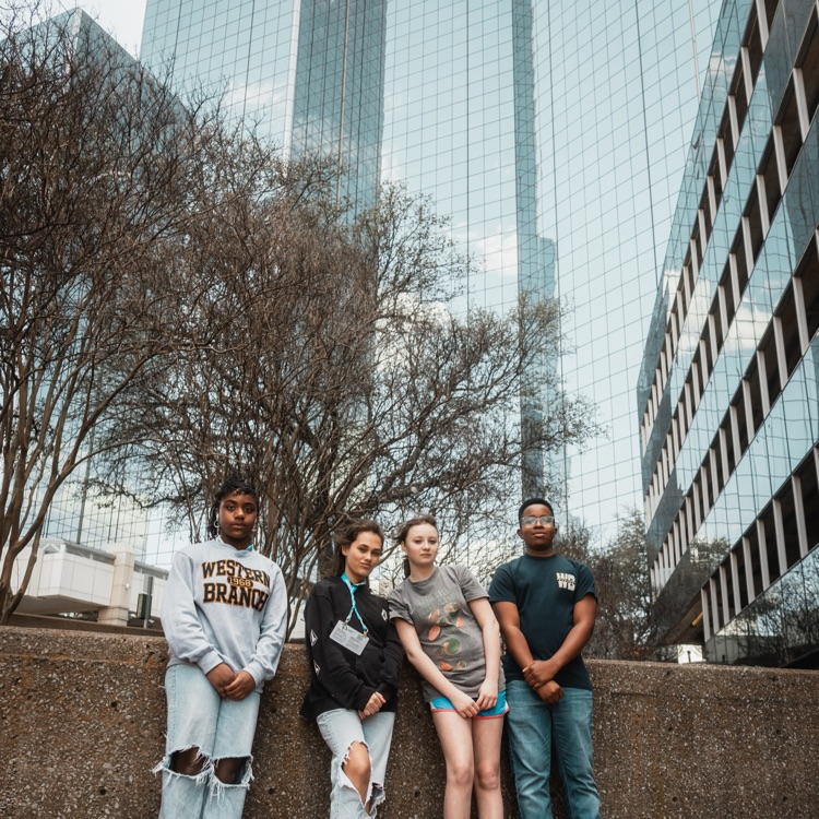 wbmbruins's tweet photo. Congratulations to Andrew, Emma, Lucie, & Nilah! They are representing the WBM Chorus in Dallas, Texas! In the Fall, they auditioned & earned placement into the American Choral Directors Association’s National Honor Choir! We can’t wait to hear all about the trip!
#CooksKids https://t.co/TcVeh7zppY