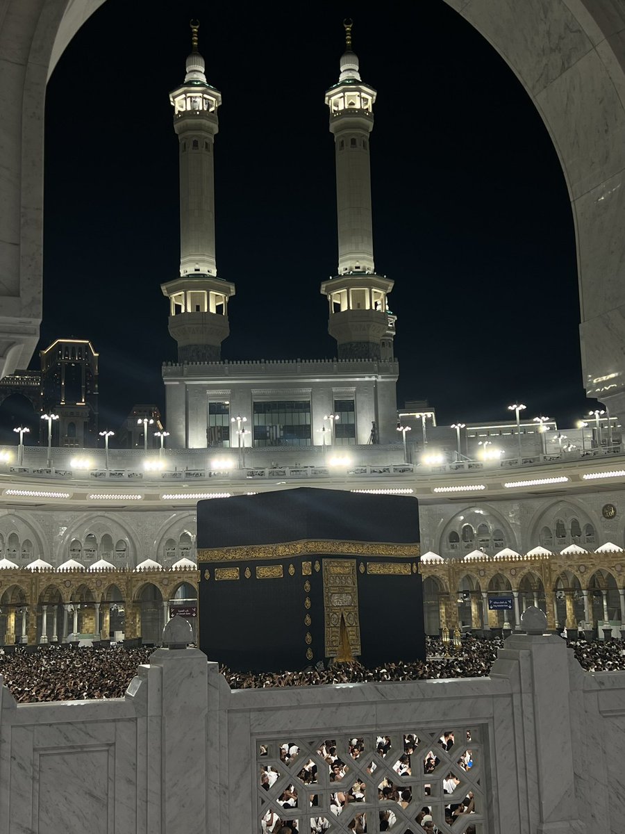 mphynerd's tweet image. لبيك اللهم عمرة 🤍