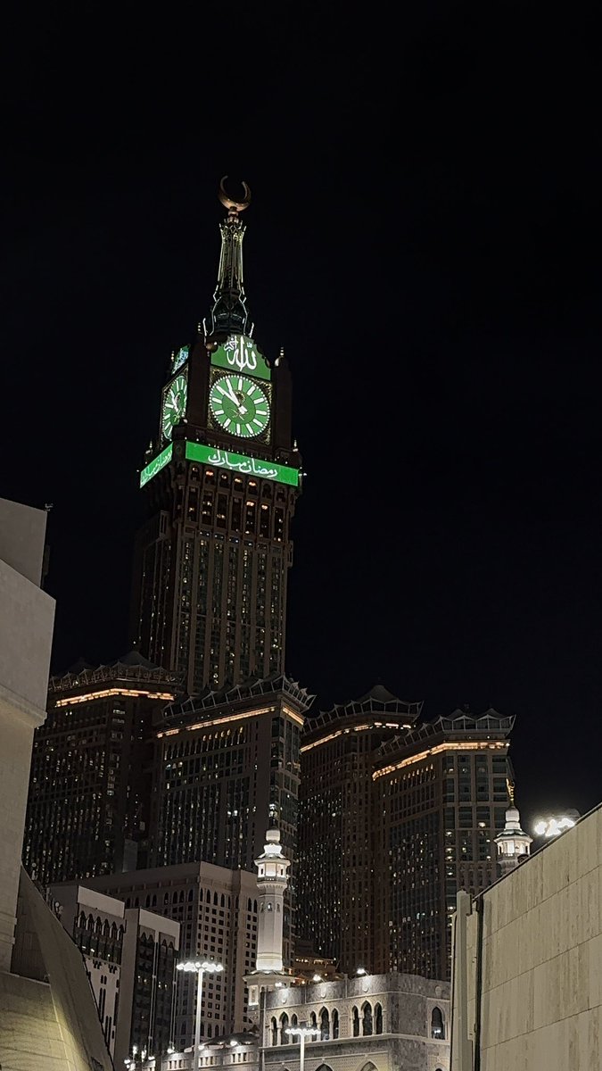 mphynerd's tweet image. لبيك اللهم عمرة 🤍