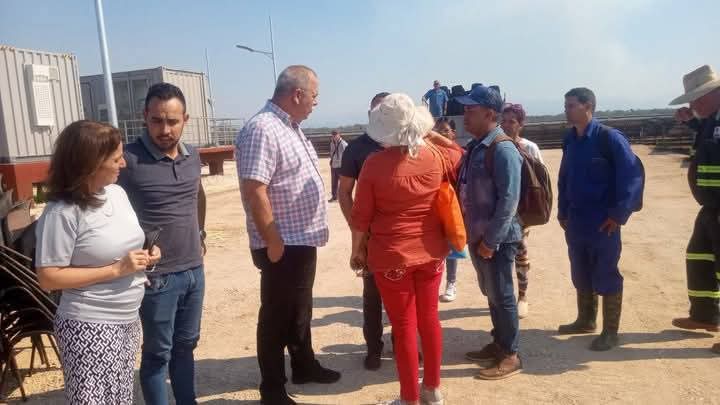 CNCTVGranma's tweet photo. Inaugurarán mañana parque fotovoltaico en Bayamo

El ministro de Energía y Minas, Vicente de Lao Levy, supervisó hoy los últimos detalles en el Parque Solar Fotovoltaico La Sabana, en Bayamo, de cara a la inauguración que se celebrará mañana, 21 de marzo. https://t.co/o76CTF47li