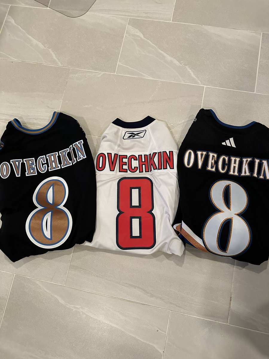 Stu_Kushner's tweet photo. 888 Babes!!! @Capitals @rmnb @ovi8 https://t.co/DHE4AMwxYl