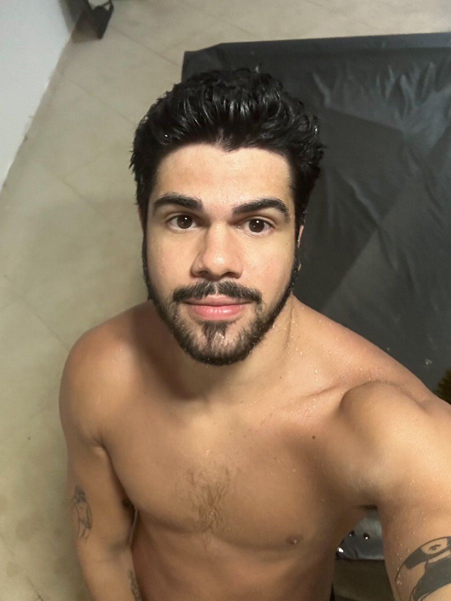 Vc quer tomar um banho cmg? 🫵🏻😏