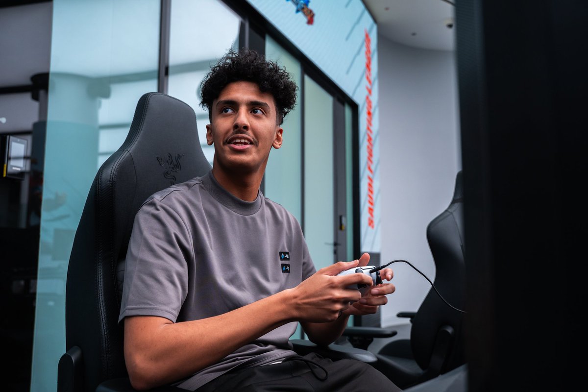 الدوري السعودي للرياضات الإلكترونية القتالية tweet media