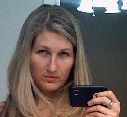 _ericbowman's tweet image. 🤔 Note to self: If a married @MelissaBritton wants to cheat with you in 2012... 🚩DON'T DO IT.

And for the love of drama, DON'T MARRY HER a few years later. 💍➡️💔

She might just try to snatch everything 🤑 and bounce to the next tech CEO @MattCorkery (@teamdustoff) like it's…